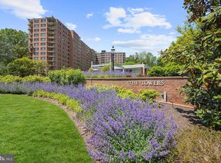 4201 Cathedral Ave NW APT 905W, Washington, DC