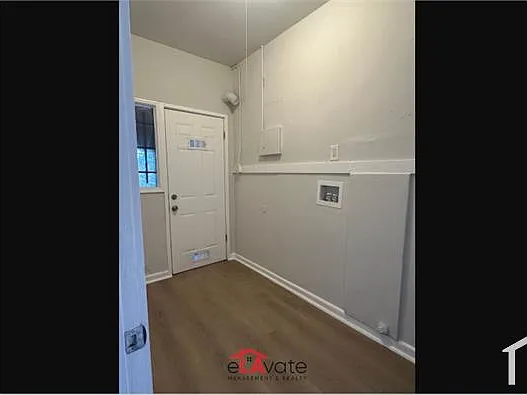 2 bed, $2,695 — Photo 4
