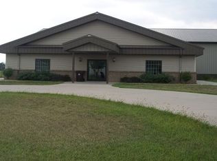 904 Clubhouse Dr, McPherson, KS 67460