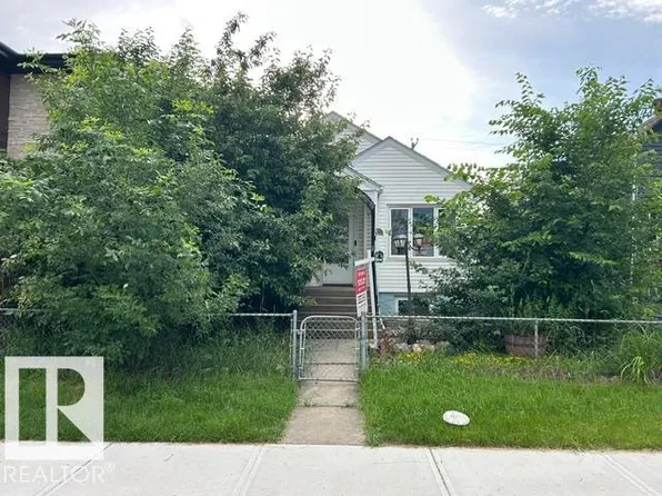 10917 96th St NW, Edmonton, AB T5H 2K4