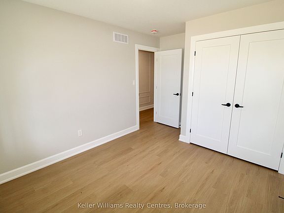 4th image of 715 18th St