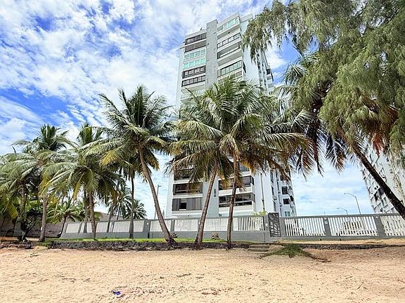 2nd image of 37 Isla Verde #203