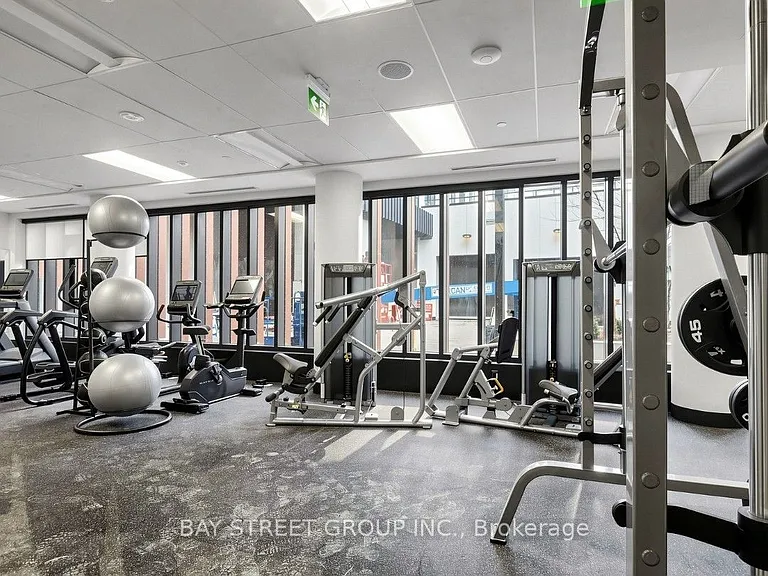 5858 Yonge St #2023 — Photo 49