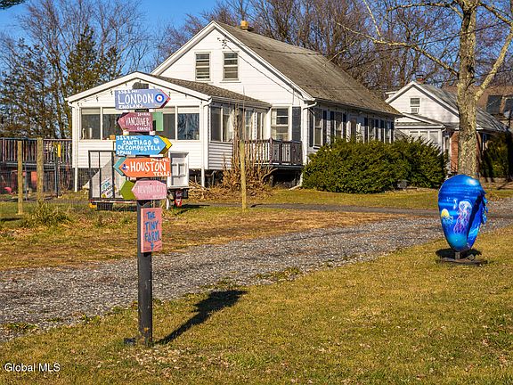 2nd image of 1173 Us Route 9