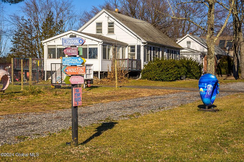 2nd image of 1173 Us Route 9