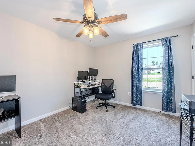 324 Cedar Spring Dr — Photo 28