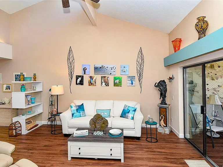 2225 Cypress Ct #2C — Photo 13