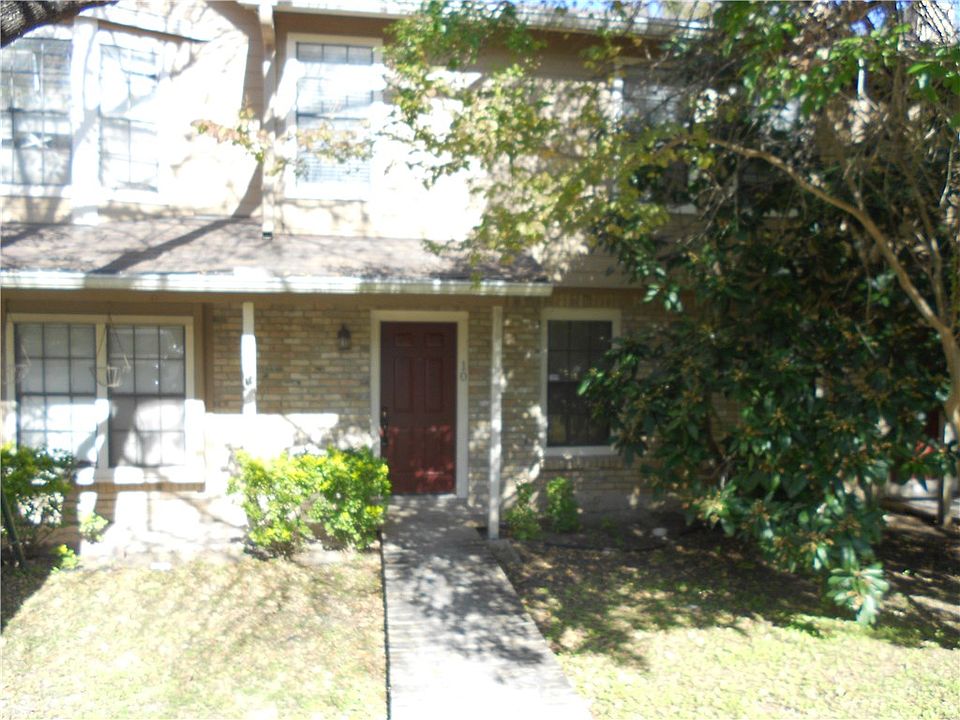 1st image of 11404 Walnut Ridge Dr APT 10