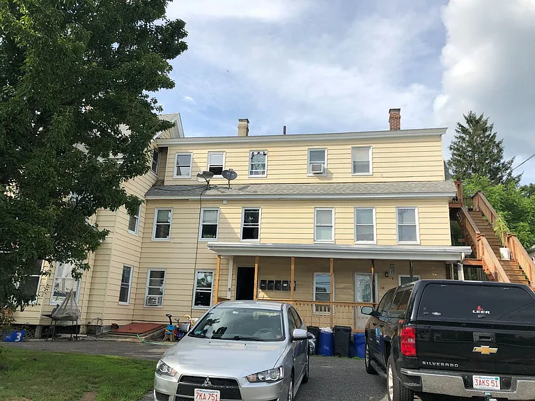 64-Grove-St (20 Forest St) — Photo 1
