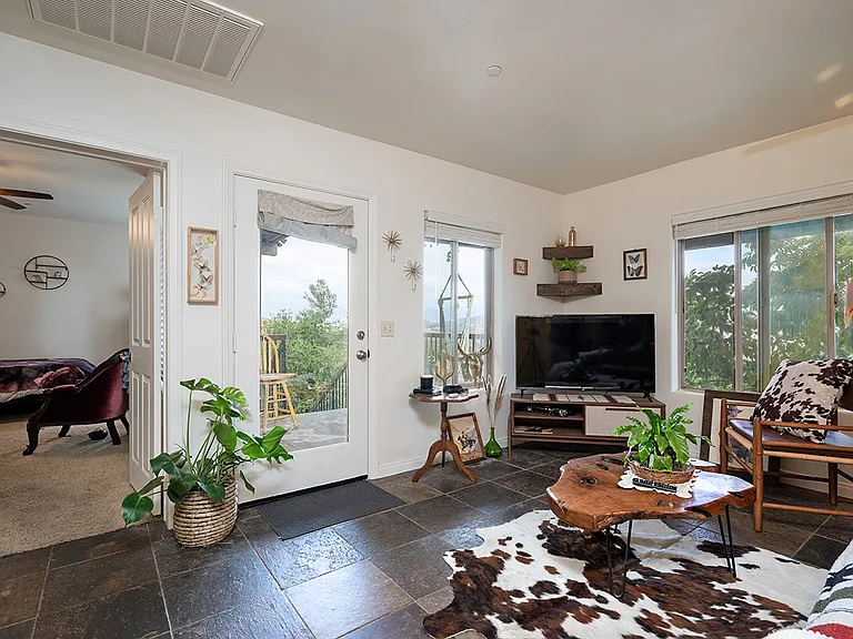 937 Peutz Valley Rd #C — Photo 6
