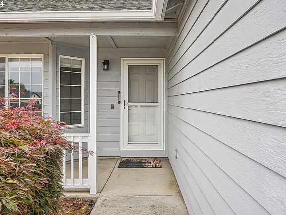 5th image of 15913 NE 43rd Way
