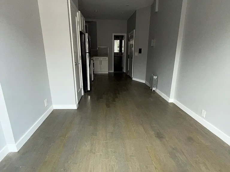 291 Pleasant Ave #1A — Photo 4