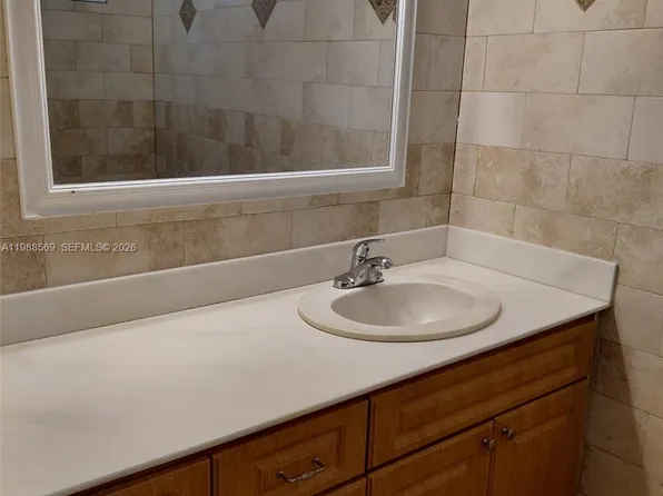 3503 SW 24th St #A-b, Miami, FL 33145