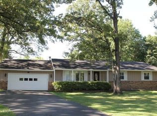 7810 Idyle Wild Rd, Du Quoin, IL 62832