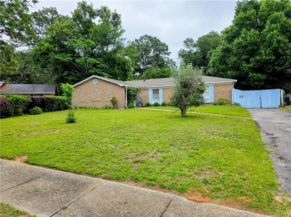 1058 Gallen Ct, Mobile, AL 36608