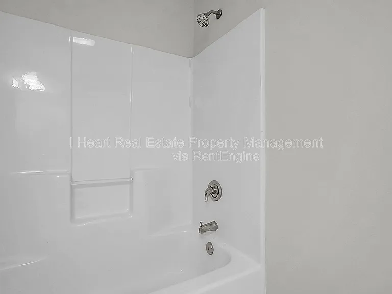 9580 Mission Dr — Photo 26