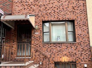 2221 S 11th St, Philadelphia, PA 19148