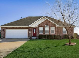 511 Warrick Way, Bentonville, AR 72719