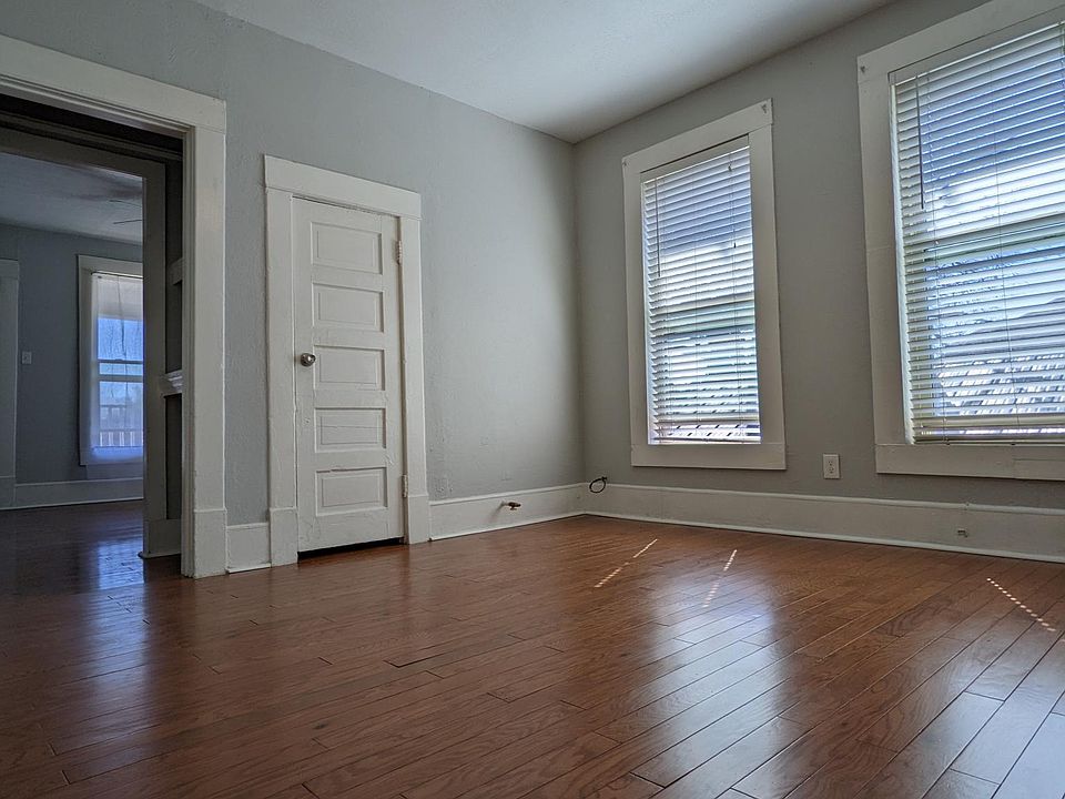 1st image of 1117 N Crawford St #4