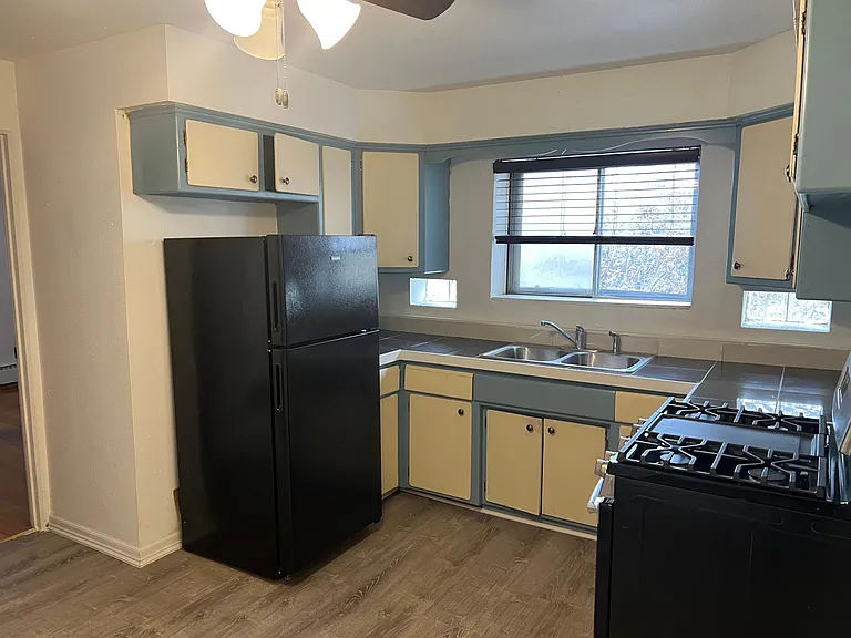 14542 Union Ave #2N — Photo 5