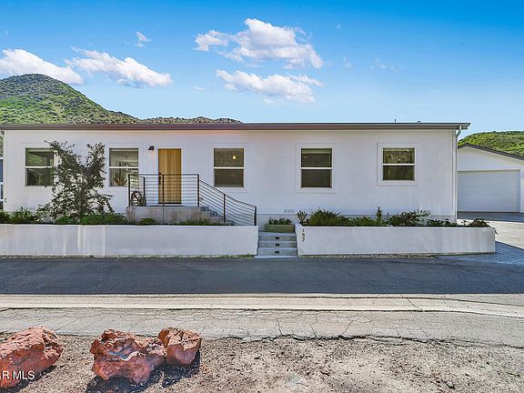 3rd image of 157 Sherwood Dr