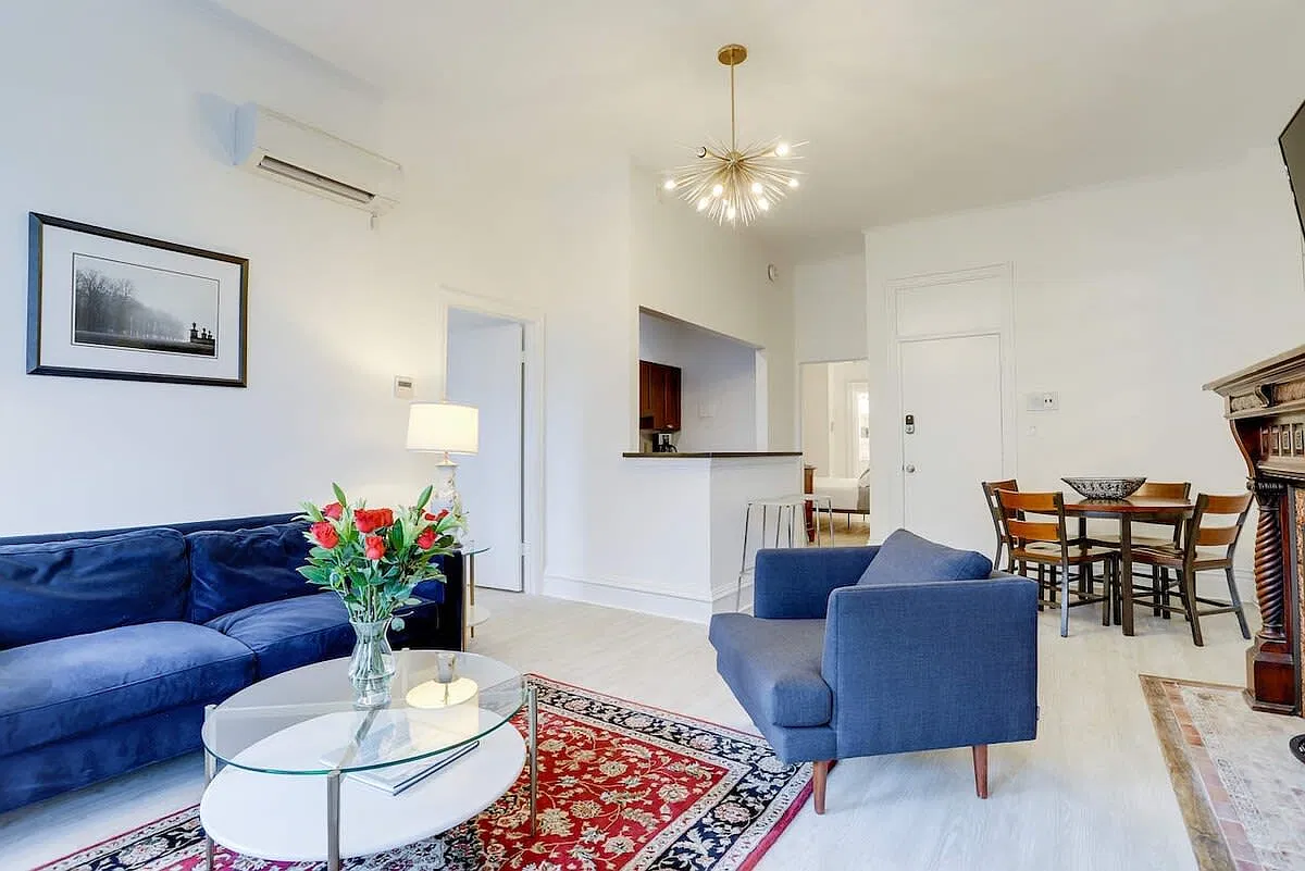 2 bed, 800 sqft, $5,500 — Photo 3