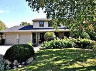 71 Stoddart Dr, Aurora, ON L4G 2G4