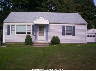 30 Pinecrest Dr, East Hartford, CT 06118