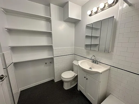 Rented by CENTURY 21 Awaye Realty | media 18