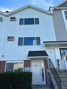 105 Horizon Ct, Bronx, NY, 10473