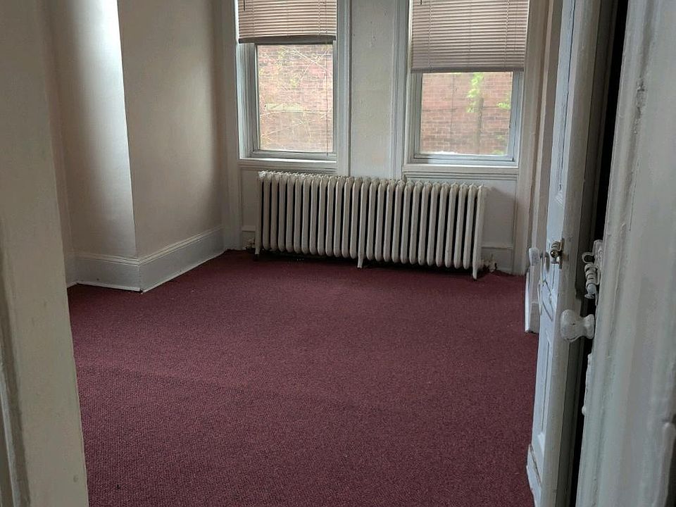 1st image of 3252 N 15th St Floor 2