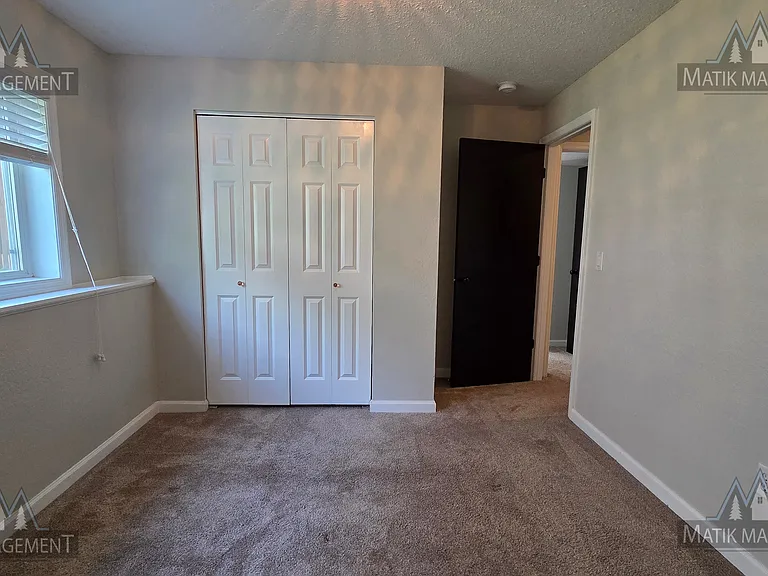 4287 Trumpeter Dr SE — Photo 40