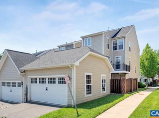916 Bing Ln, Charlottesville, VA 22903