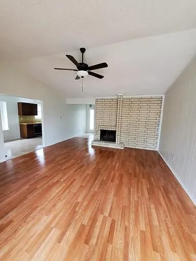 2210 Greenvalley Dr — Photo 5