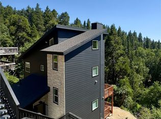 31383 Easy St, Running Springs, CA 92382