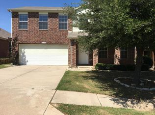 636 Corral St, Aubrey, TX 76227
