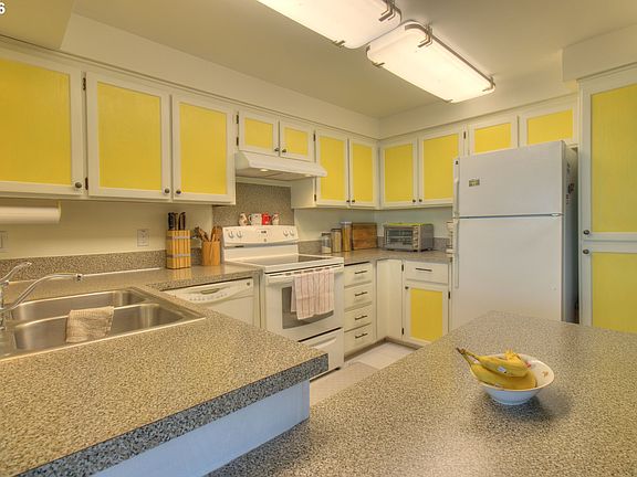 5th image of 29134 Ellensburg Ave APT 2