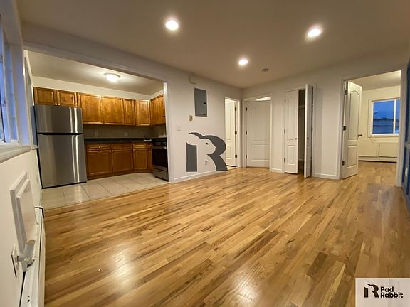 2nd image of 14 Macon St #2A