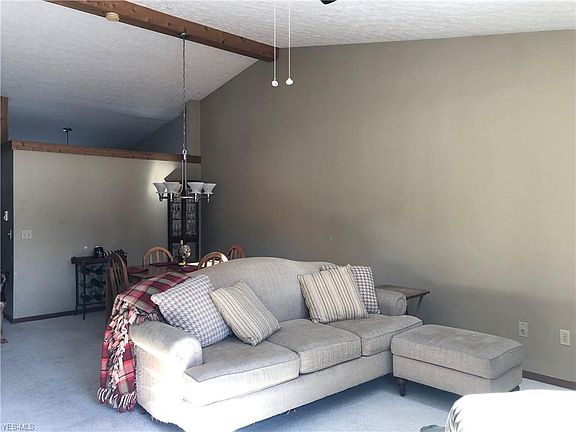 3rd image of 650 Sturbridge Dr Unit 20