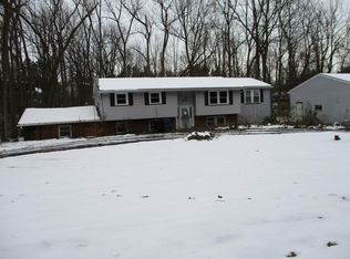 748 Shangrila Ln, Webster, NY 14580