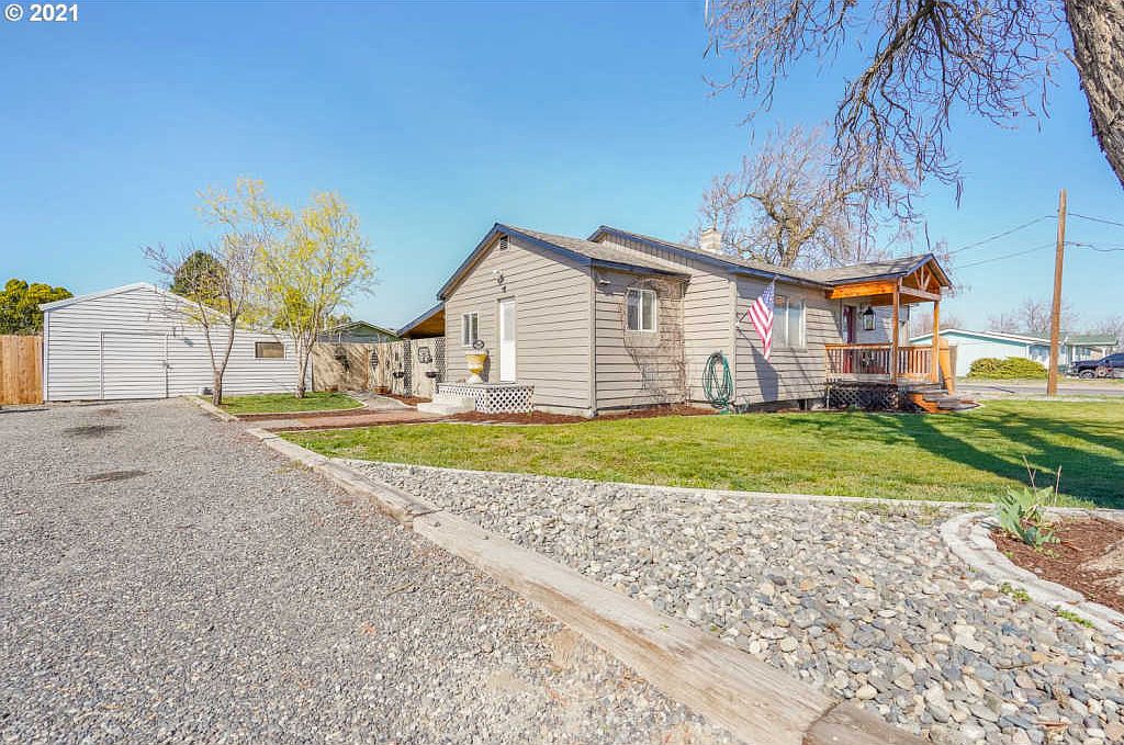 295 NW 1st St, Irrigon, OR 97844 Zillow