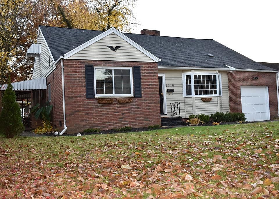 1st image of 2016 Dorman Dr
