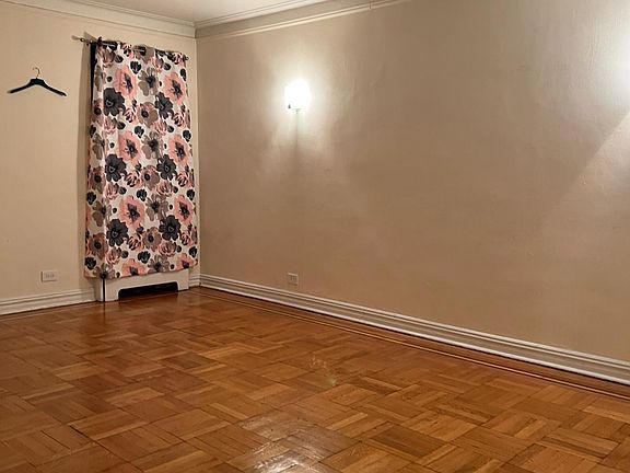 5th image of 3080 Hull Ave #5B