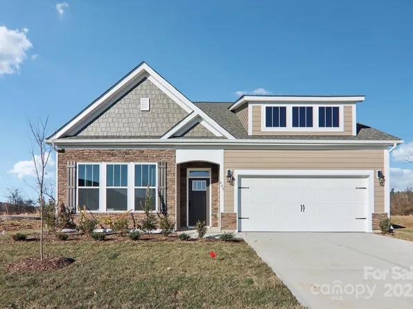 623 River Bottom Rd, Fletcher, NC 28732