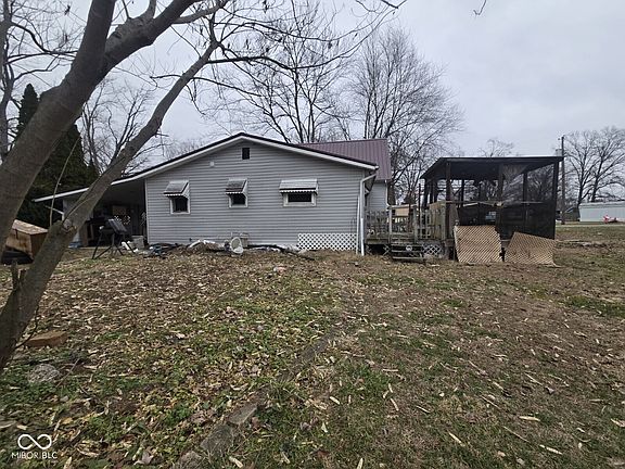 3rd image of 979 S Sallust St