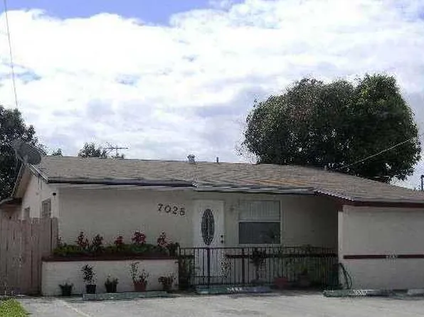 7028 SW 21st St, Miami, FL 33155