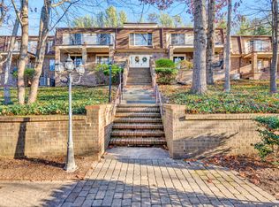 3406 Kim Ct APT B16, Roanoke, VA 24018