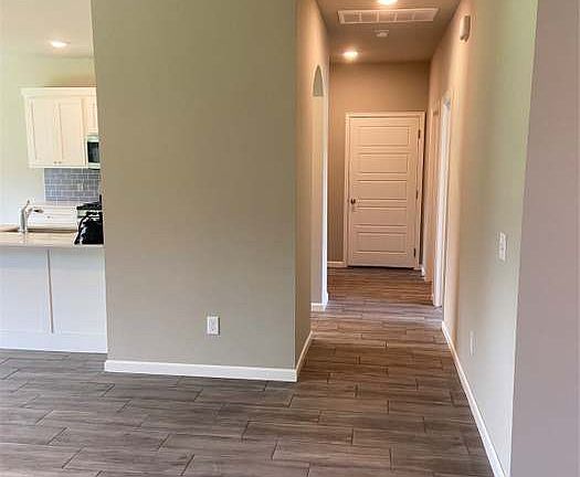 4th image of 774 E 139th Pl