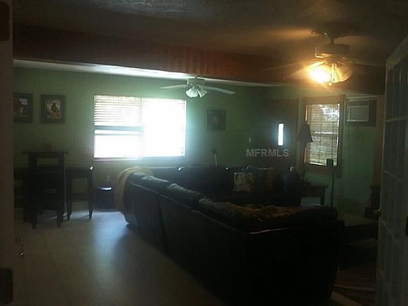 4th image of 2746 N Terrace Dr