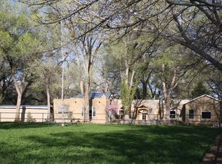 650 Country Ln, Bosque Farms, NM 87068